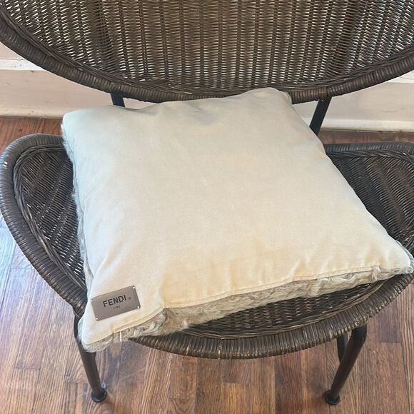 FENDI CASA Authentic Fur And Velvet Accent Pillow 20x20 - Picture 5 of 8